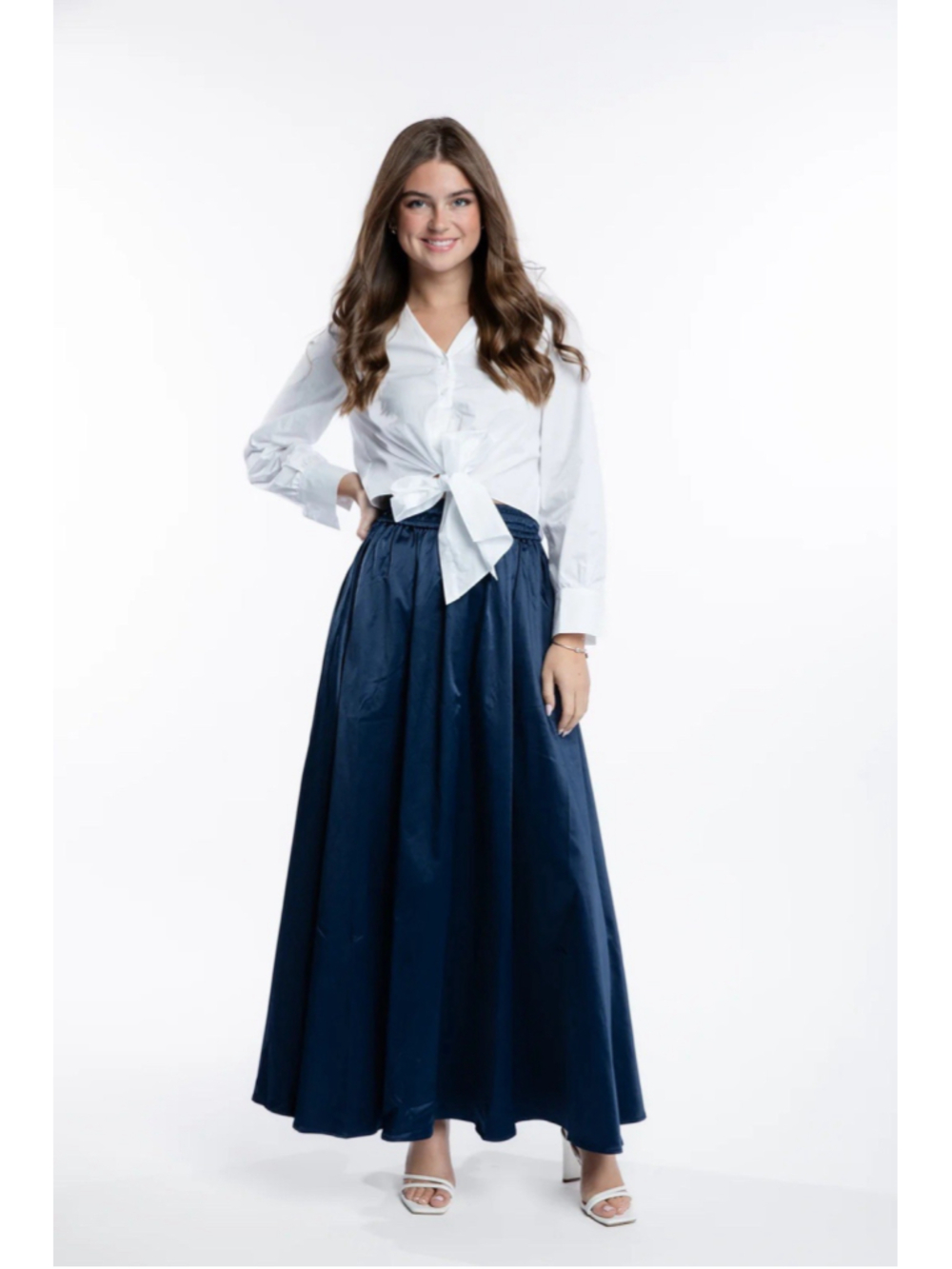 The Burgess Collection NWT Serena Satin Maxi Skirt Navy Small Pull On Pockets